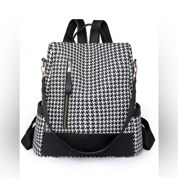 New Backpack, Shoulder Bag - Picture 4 of 7